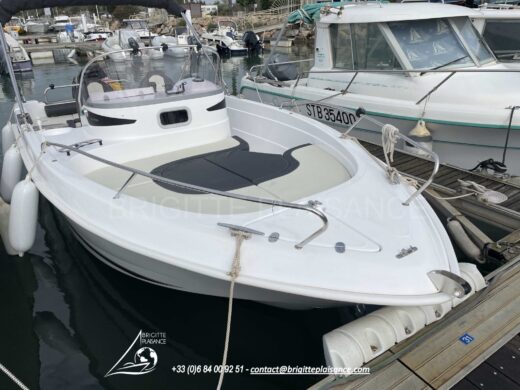 B2 MARINE CAP FERRET 652
