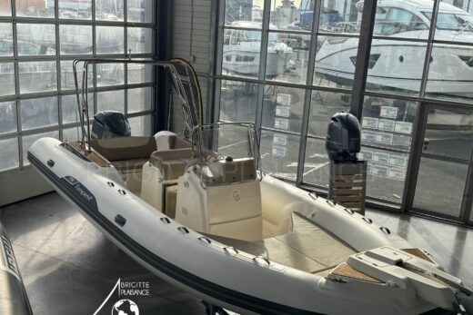 CAPELLI TEMPEST 775 Version LUXE