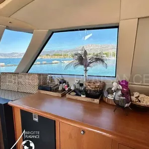 Fashion Yachts 68