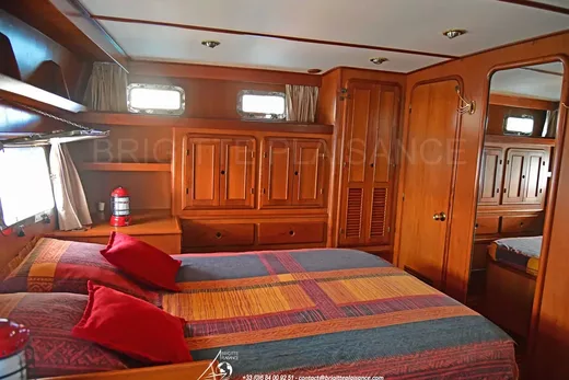 Tarquin Trader 44