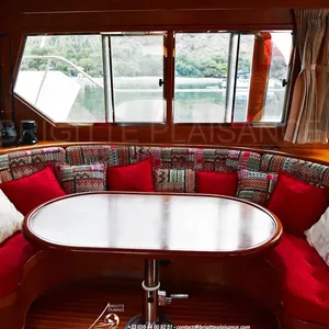 Tarquin Trader 44