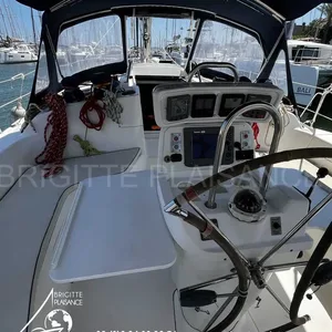 Hunter 410