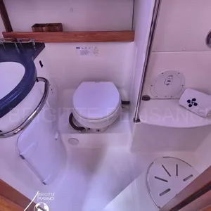 Bavaria 42 cruiser