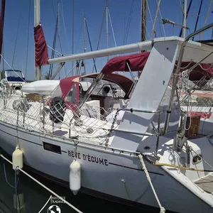 Beneteau Oceanis 390