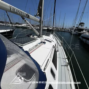 Hunter 410